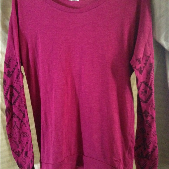 Pink raglan