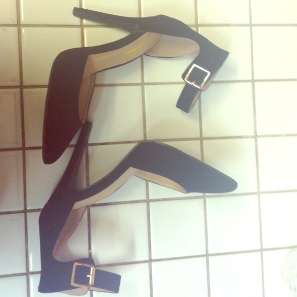Black & Gold heels