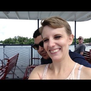 Meet your Posher, Ali