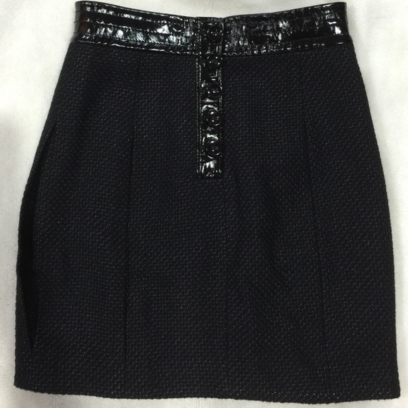 ARMANI EXCHANGE MINI WOOL SKIRT Size 2