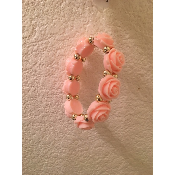 rose bracelet Rue21 - Picture 1 of 3