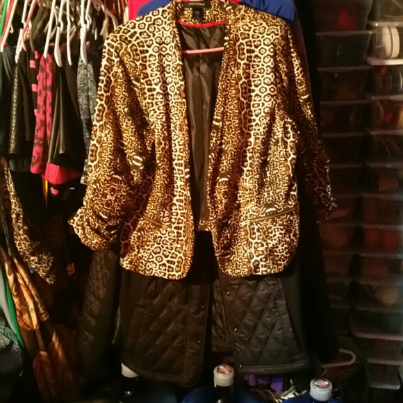 Leopard blazer with matching skirt