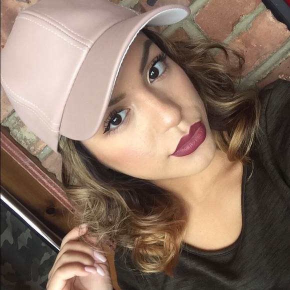 Meet your Posher, Angie