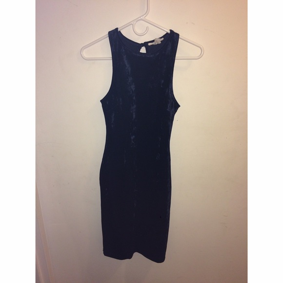 Knee length navy VELVET bodycon dress