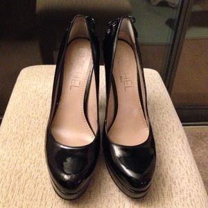 Rachel Rachel Roy Kaytee Pump