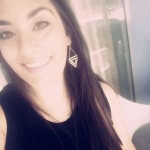 Meet your Posher, Lizzie