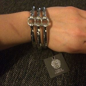 Vince Camuto trio connected bangle