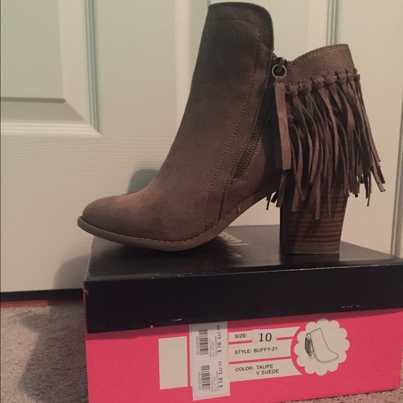 Taupe Fringe Booties!