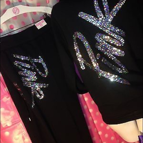 Victoria's Secret Other - Iso large