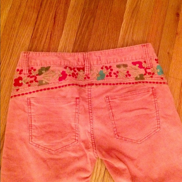 NWT β¨ FREE PEOPLE Pink Cords w/ Flowers - Picture 3 of 4