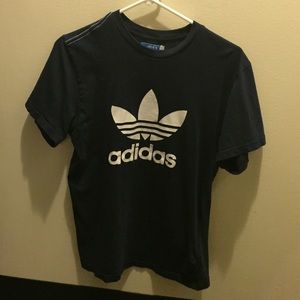 Adidas t shirt