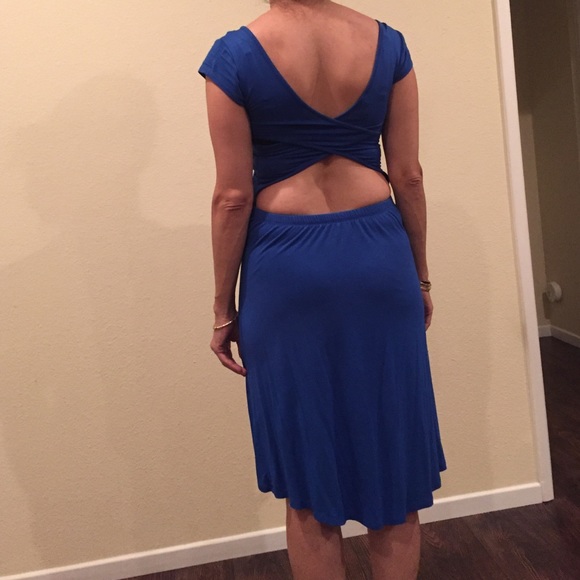 Dress - Picture 2 of 3