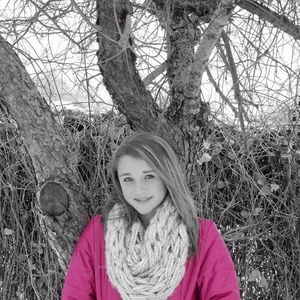 Meet your Posher, Whitney