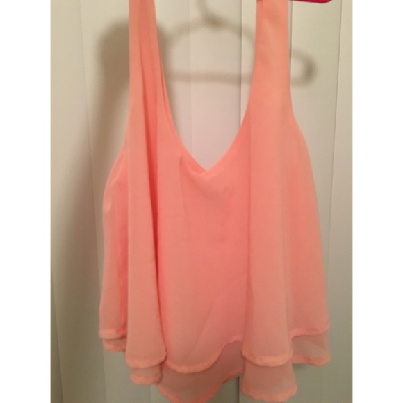 Pink Tank - Picture 2 of 3