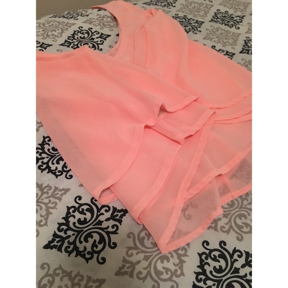 Pink Tank - Picture 3 of 3