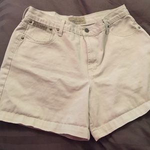 Khaki shorts