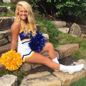 Meet your Posher, Faith