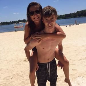 Meet your Posher, Miranda