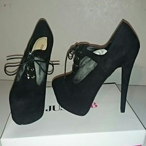 Sirena black shoes