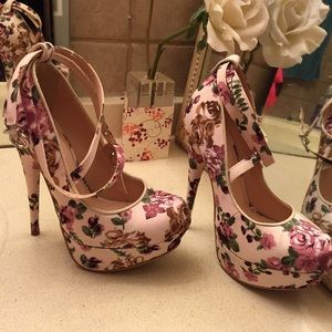 Floral strap heels