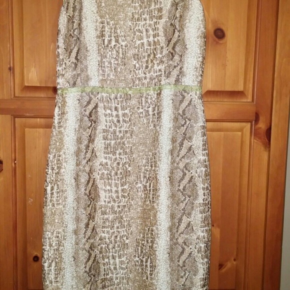 Tahari dress snake print ??