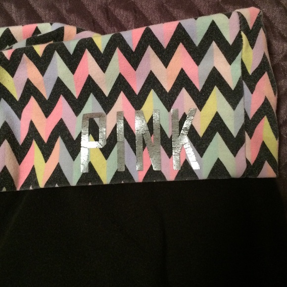 ❤️TRADED❤️ pink cropped yogas - Picture 3 of 3