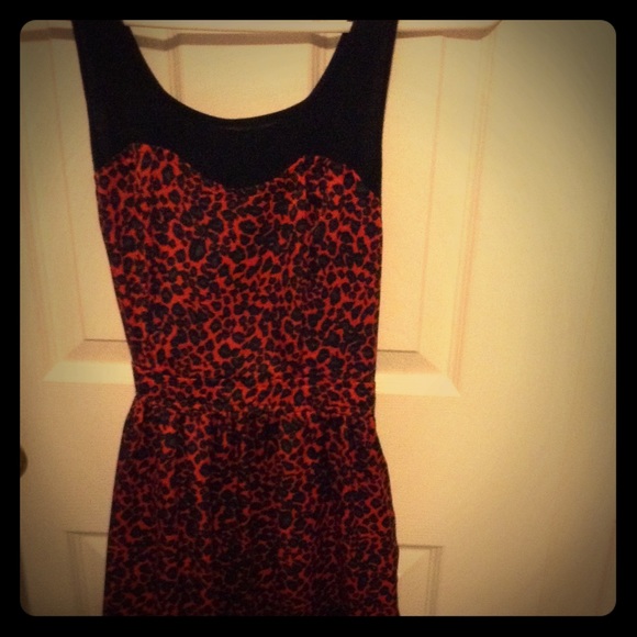 Red leopard, tie waist dress/top