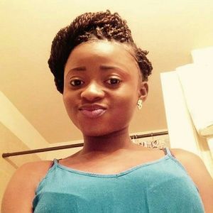 Meet your Posher, Oriola