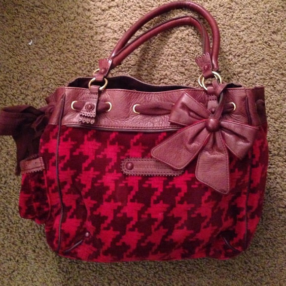 Juicy Couture Handbags - Authentic Juicy Couture Houndstooth Shoulder Bag