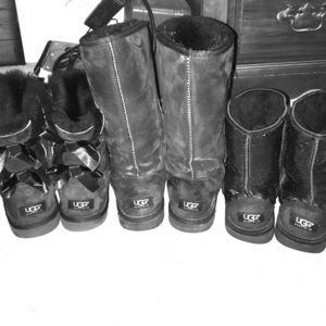 ⚫️Black Uggs⚫️