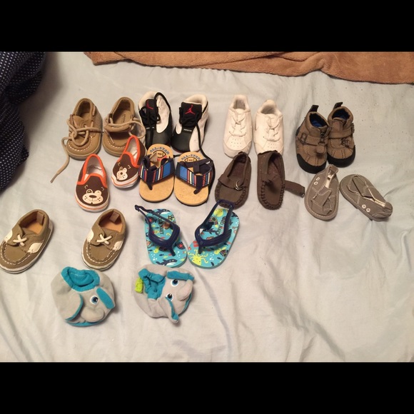 SOLD Baby shoes