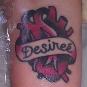 Meet your Posher, Desiree