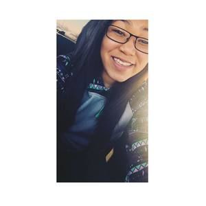 Meet your Posher, Monique