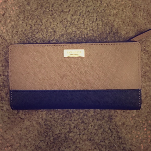 kate spade Handbags - Brand new Kate spade wallet
