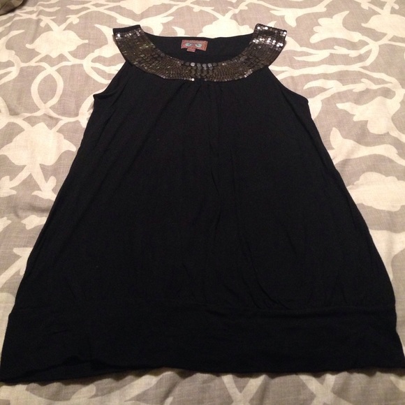 Super Cute Black Dressy Tank Top