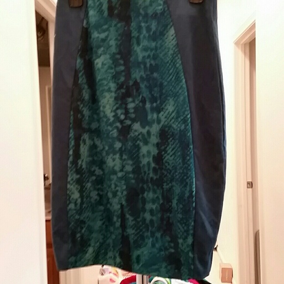 Pencil skirt