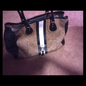 L.A.M.B By Gwen Stefani XL purse