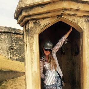 Meet your Posher, Lauren