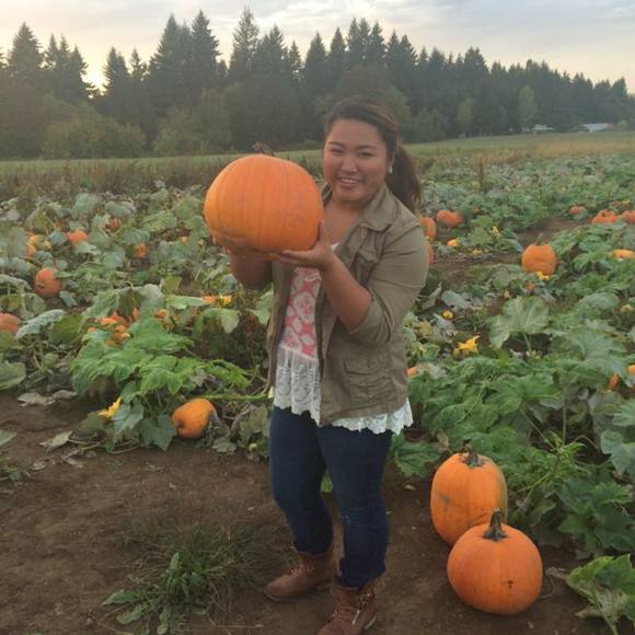 Meet your Posher, Kiana