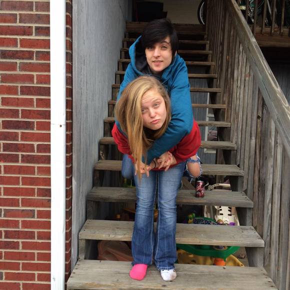 Meet your Posher, Caytlyn - Picture 1 of 1