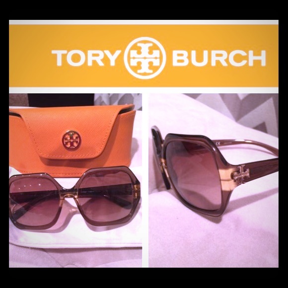 Tory Burch Accessories - Reduced🎉 Tory Burch Sunglasses EUC