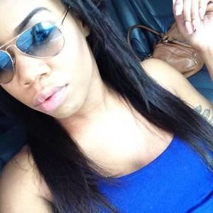 Meet your Posher, Laryn