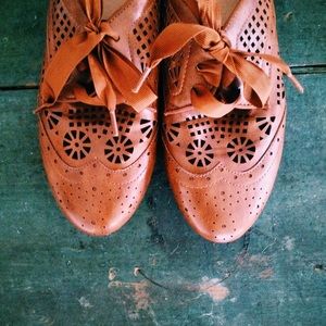 wingtip brogues