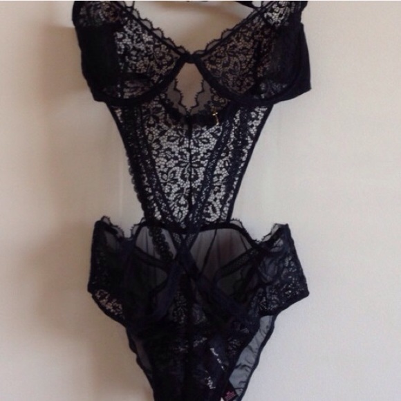 Victoria's Secret Other - Reserved❤️Criss Cross Lace Teddy