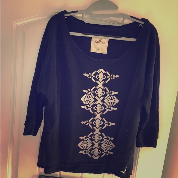 Hollister sweater like new - Picture 1 of 2