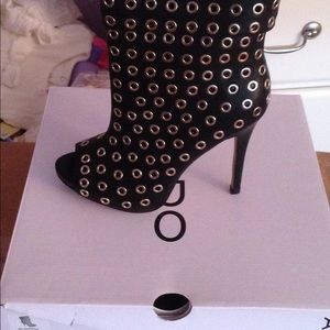 Aldo peep toe boots sz 8 nvr worn