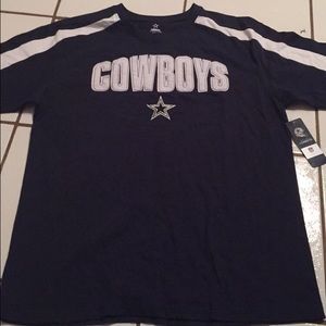 Dallas Cowboys t-shirt - never worn