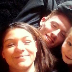 Meet your Posher, Skylar