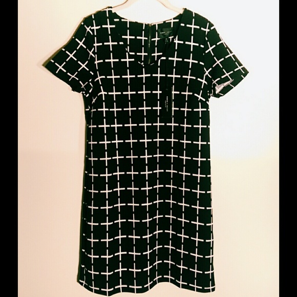 󾓦SALE󾓦Romeo + Juliet couture white/black dress - Picture 2 of 4