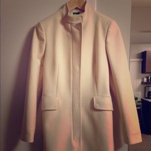 Beautiful cream United Colors of Benetton coat